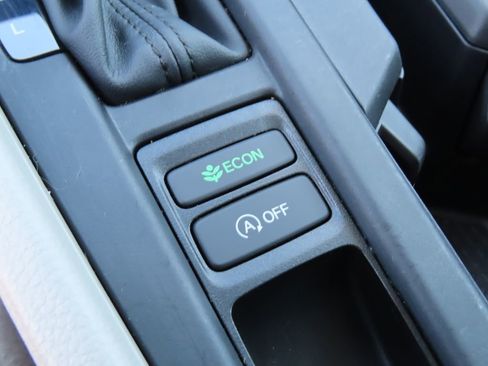 Used 2024 Honda Accord EX image 13