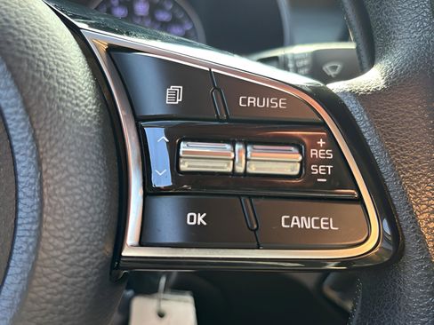 Used 2019 Kia Forte LXS image 23