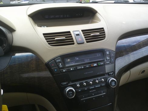 Used 2012 Acura MDX AWD/4WD image 16