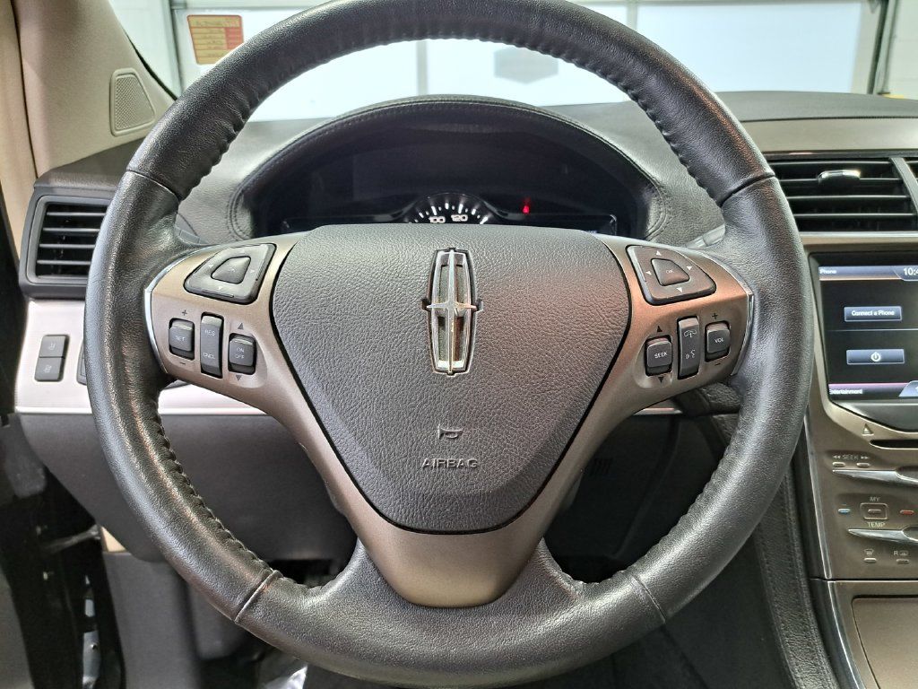 Used 2015 Lincoln MKX AWD image 10