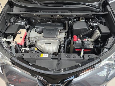 Used 2017 Toyota RAV4 XLE image 37