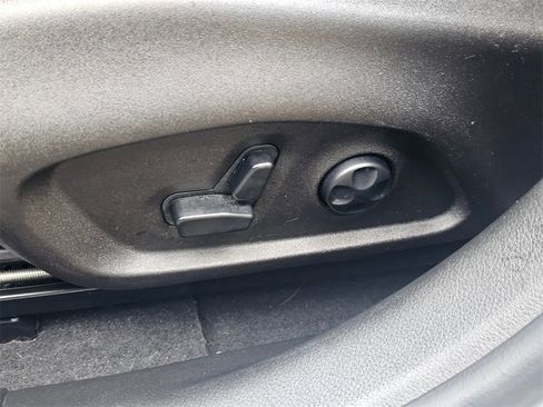 Used 2019 Jeep Renegade Altitude w/ Quick Order Package 2XM image 23