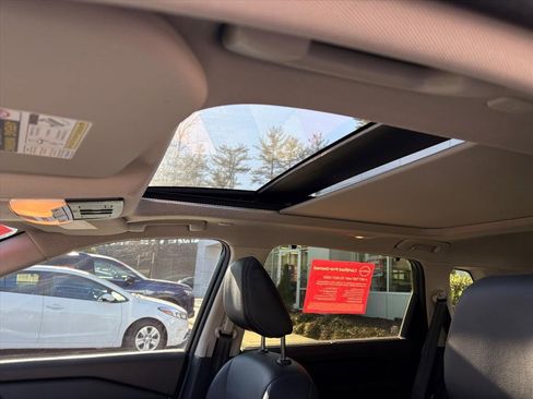 Certified 2023 Nissan Rogue SL w/ SL Premium Package image 14