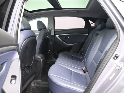 Used 2013 Hyundai Elantra GT w/ Style Pkg FWD image 25