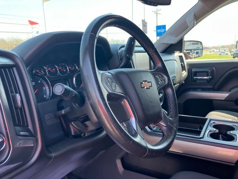 Used 2015 Chevrolet Silverado 1500 LT w/ LT Convenience Package image 9