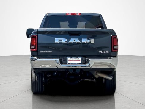 Used 2026 RAM 2500 Big Horn AWD/4WD image 4