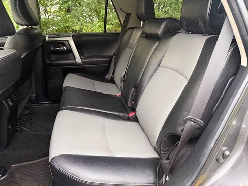 Used 2015 Toyota 4Runner SR5 Premium AWD/4WD image 8