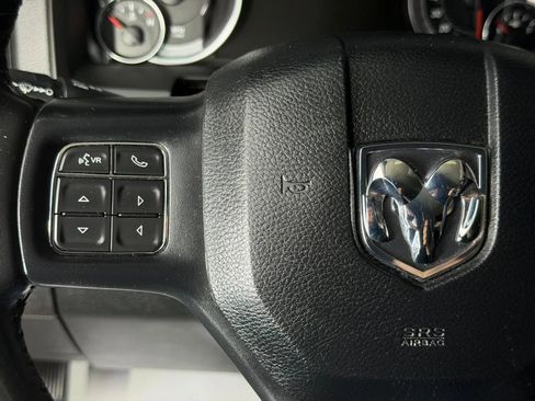 Used 2018 RAM 2500 Big Horn w/ Sport Appearance Group AWD/4WD image 28