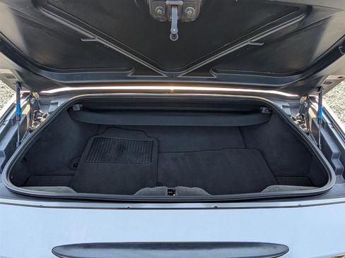 Used 2006 Chevrolet Corvette Convertible w/ Preferred Equipment Group image 13