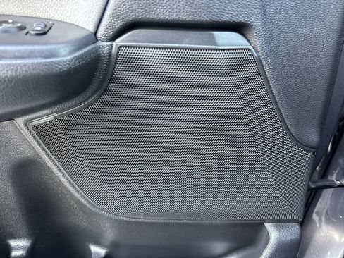 Used 2020 Honda CR-V EX image 18