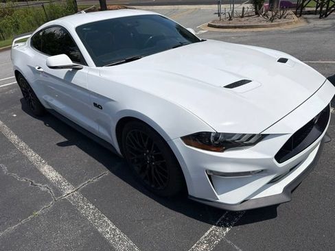 Used 2021 Ford Mustang GT Premium w/ GT Performance Package RWD image 3