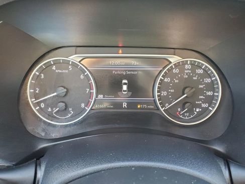 Certified 2024 Nissan Sentra SV image 27