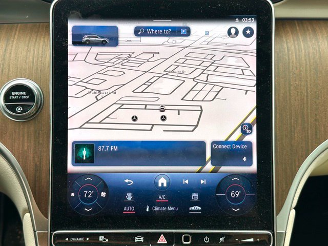 Used 2023 Mercedes-Benz GLC 300 4MATIC image 25