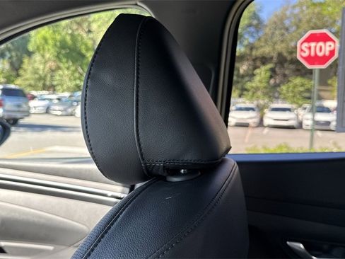 Used 2024 Hyundai Santa Cruz XRT image 17