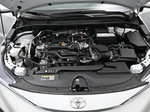 Certified 2024 Toyota Corolla SE w/ SE Premium Package FWD image 33