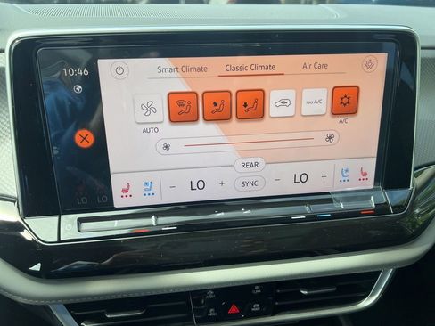 New 2026 Volkswagen Atlas Peak Edition AWD/4WD image 26