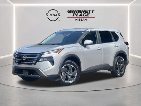 Used 2025 Nissan Rogue SV AWD/4WD image 1