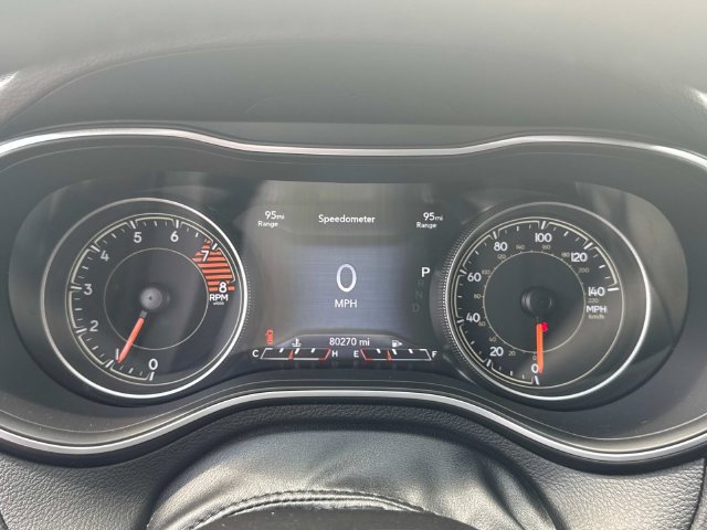 Used 2021 Jeep Cherokee Trailhawk AWD/4WD image 36