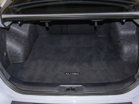 Used 2023 Nissan Altima 2.5 SR image 23