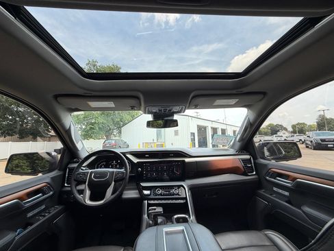 Used 2022 GMC Sierra 1500 Denali AWD/4WD image 28