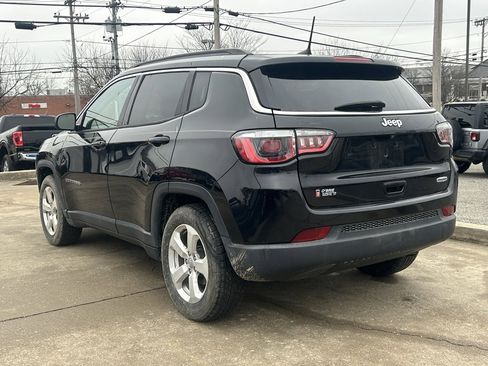 Used 2020 Jeep Compass Latitude image 8