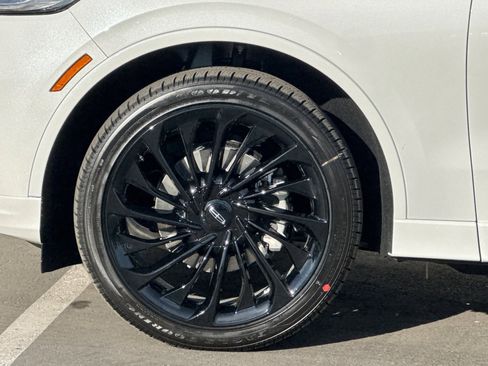 New 2026 Lincoln Aviator Reserve image 26