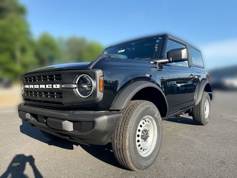 Used 2026 Ford Bronco 2-Door AWD/4WD image 1