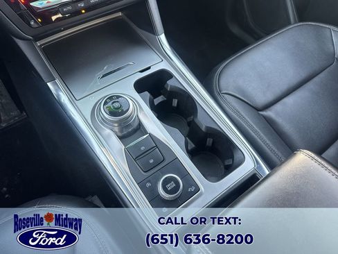 Used 2020 Ford Explorer XLT w/ Equipment Group 202A image 15