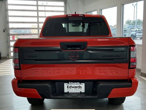 Used 2025 Nissan Frontier PRO-4X w/ Interior Protection Package AWD/4WD image 8