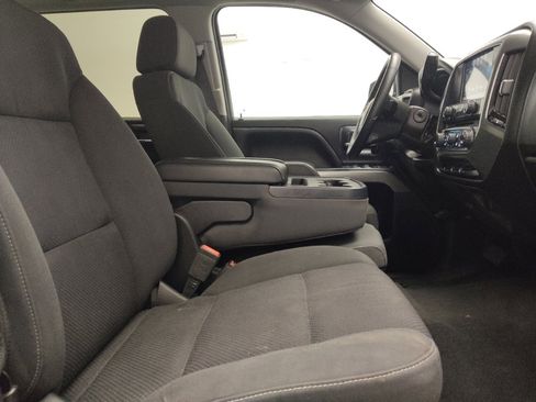 Used 2018 Chevrolet Silverado 1500 LT w/ Texas Edition image 21