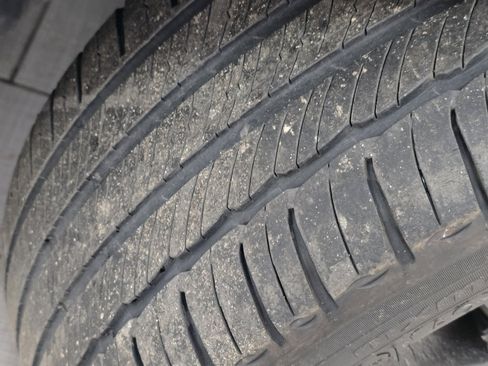 Used 2022 Volkswagen Tiguan SEL R-Line image 14