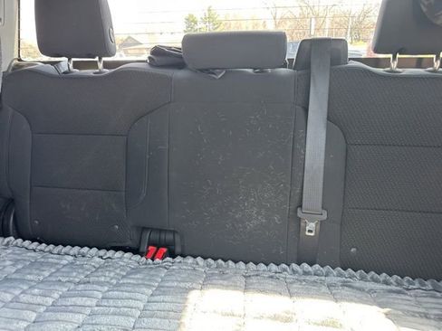 Used 2020 Chevrolet Silverado 1500 Custom w/ Custom Value Package image 9