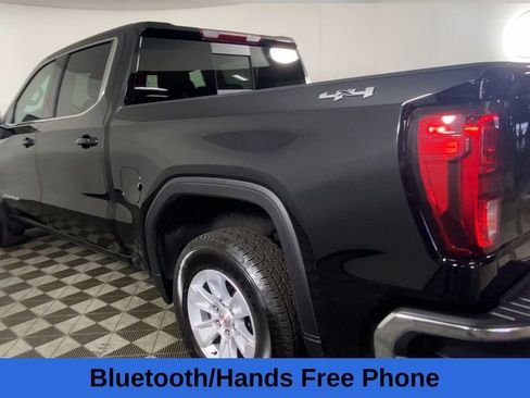 Certified 2025 GMC Sierra 1500 SLE w/ Preferred Package image 12