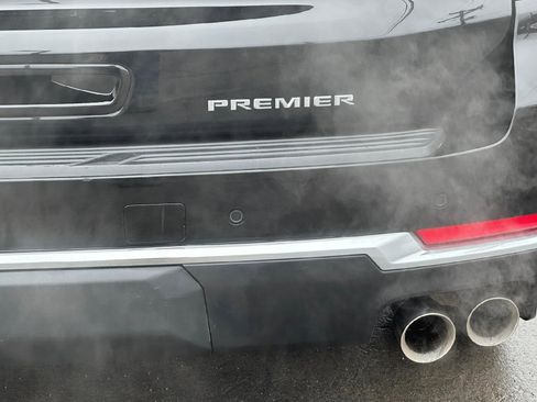 Certified 2025 Chevrolet Suburban Premier image 7