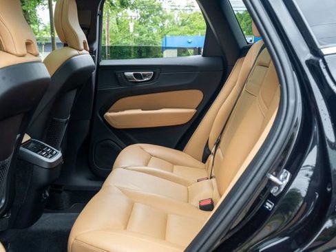 Used 2020 Volvo XC60 T5 Inscription w/ Protection Package Premier FWD image 48