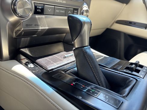Used 2021 Lexus GX 460 Premium AWD/4WD image 27