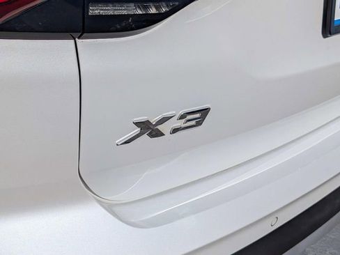 Used 2023 BMW X3 sDrive30i w/ Premium Package image 9