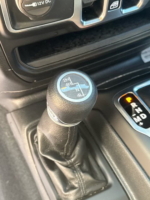 Used 2022 Jeep Wrangler Unlimited Sport AWD/4WD image 23
