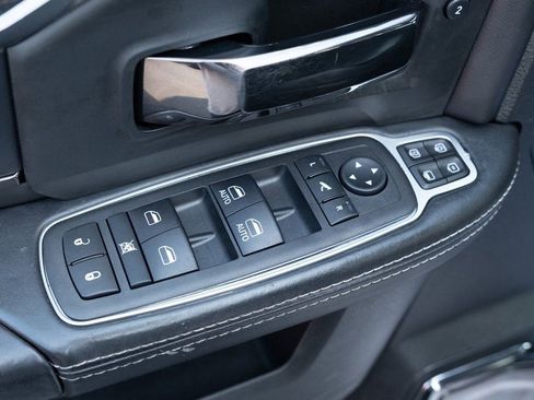 Used 2022 RAM 2500 Limited image 27