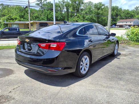 Used 2023 Chevrolet Malibu LT image 3