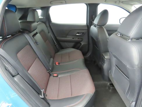 Used 2025 Nissan Kicks SR image 20