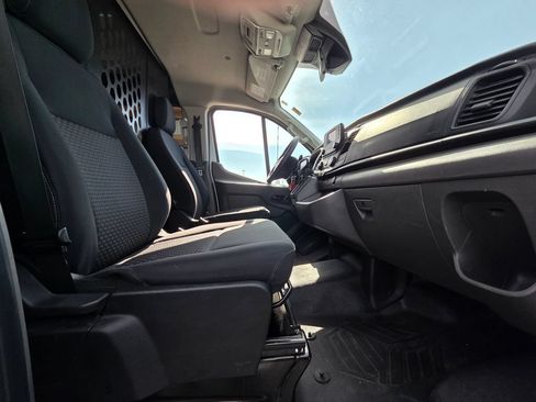 Used 2025 Ford Transit 250 Low Roof w/ Exterior Upgrade Package RWD image 30