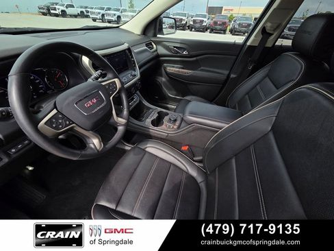 Used 2022 GMC Acadia Denali w/ Denali Ultimate Package AWD/4WD image 9