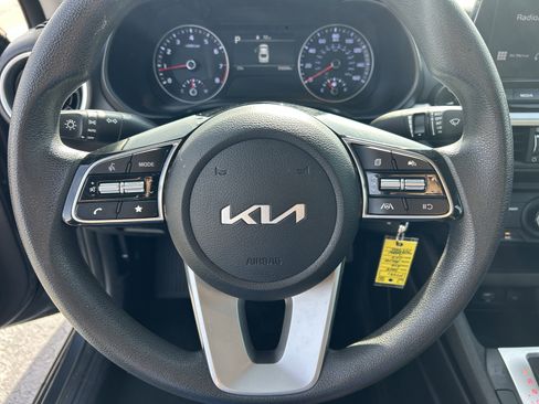 Used 2024 Kia Forte LXS FWD image 26