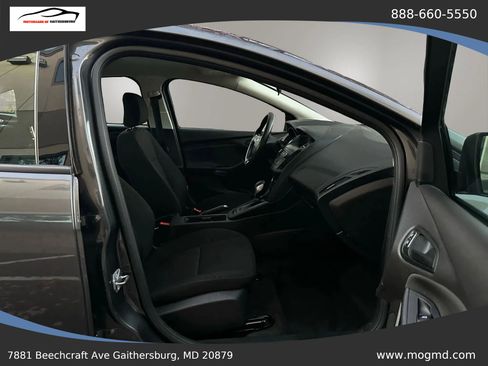Used 2018 Ford Focus S FWD image 17