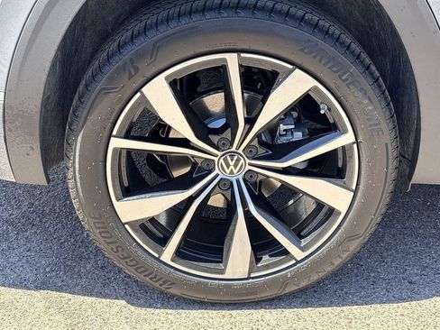 New 2026 Volkswagen Atlas SEL Premium R-Line AWD/4WD image 6