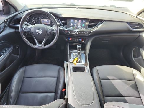 Used 2019 Buick Regal Essence w/ Driver Confidence Package I image 12