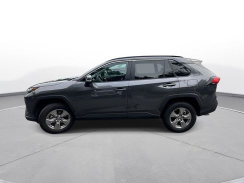 Used 2025 Toyota RAV4 XLE FWD image 9