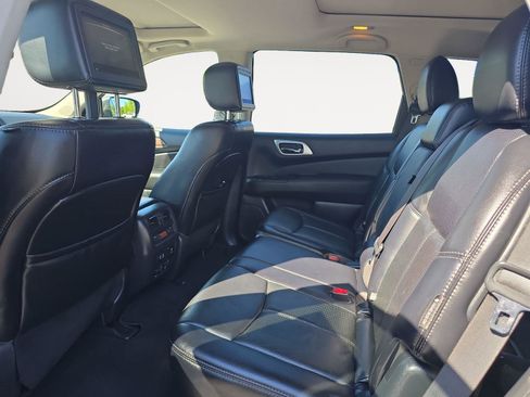 Used 2020 Nissan Pathfinder Platinum AWD/4WD image 19