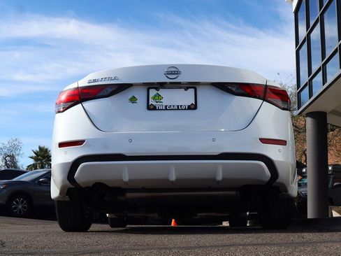 Used 2025 Nissan Sentra SV image 12